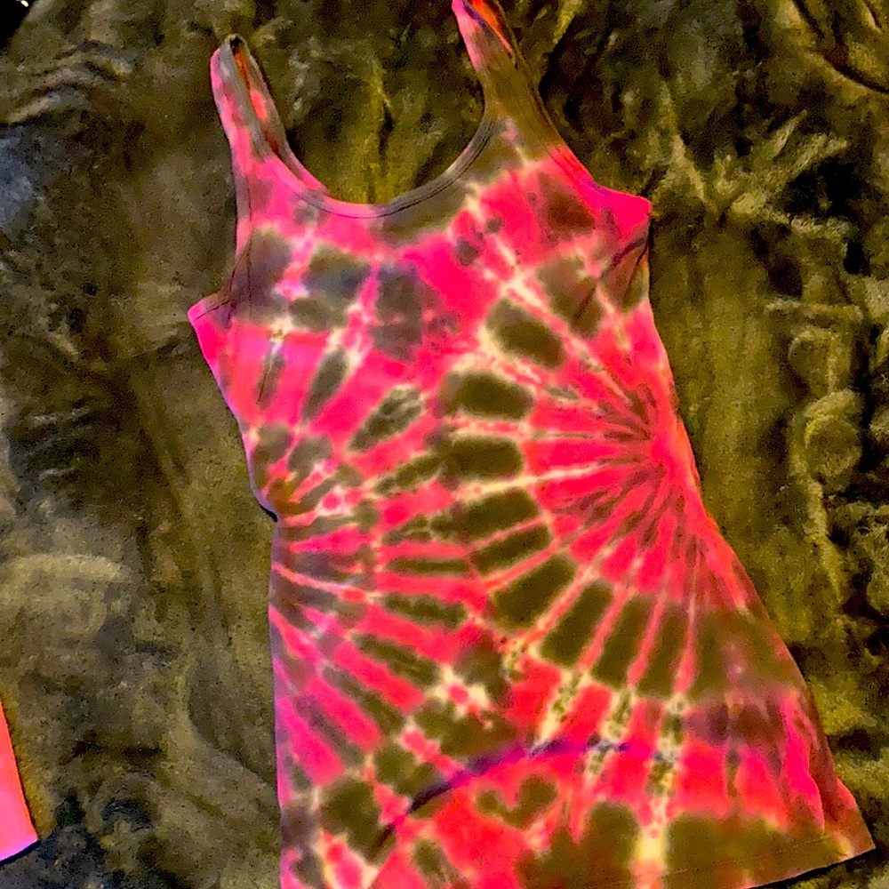 Tie dye tank top.